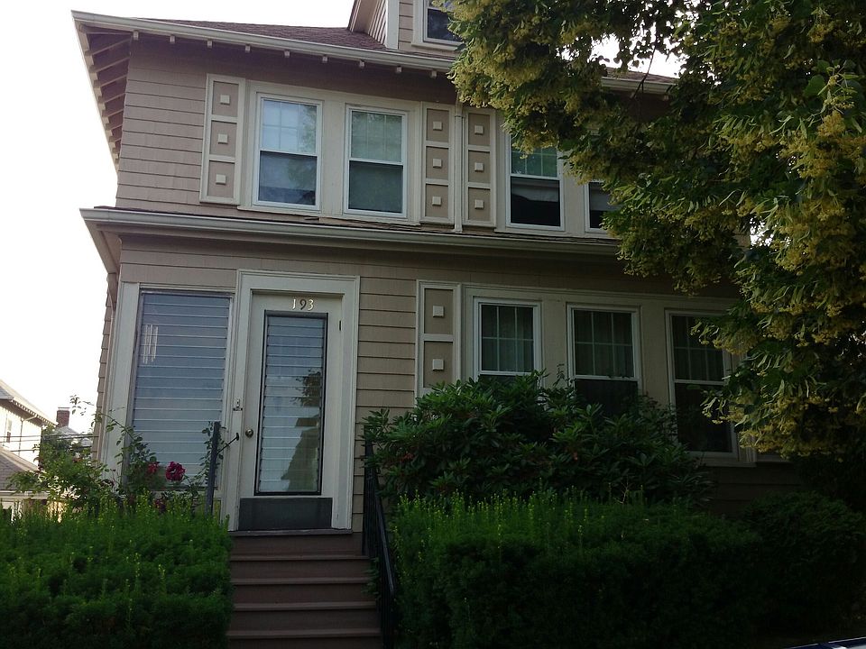 2nd image of 193 Chiswick Rd