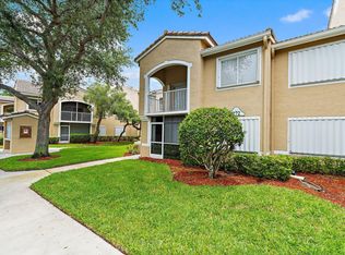 272 Village Blvd APT 7102, Tequesta, FL 33469