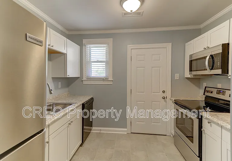5002 Alpha St — Photo 19
