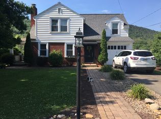 226 Tulip Rd, Paxinos, PA 17860