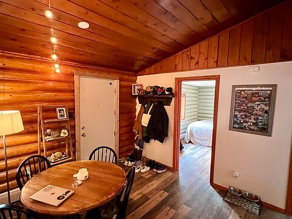 5th image of 4708 Rivers St