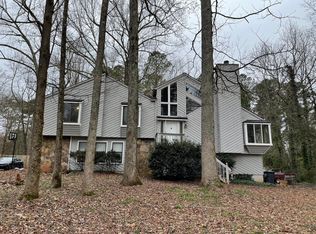 3823 Woodrose Ct, Snellville, GA 30039