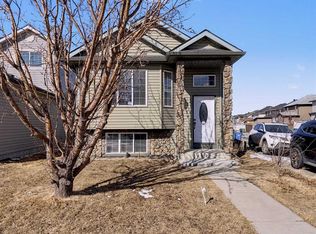 152 E Saddlecreek Ter NE, Calgary, AB T3J 4A6