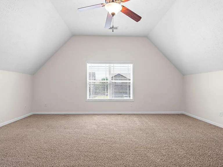 3339 Cotham Ln — Photo 32