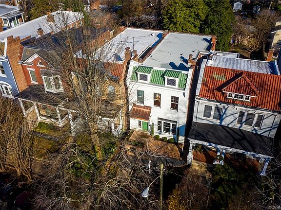 3rd image of 3212 Grove Ave