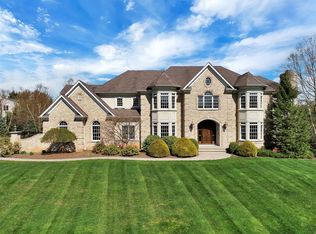 8 Nicole Ln, Warren, NJ 07059