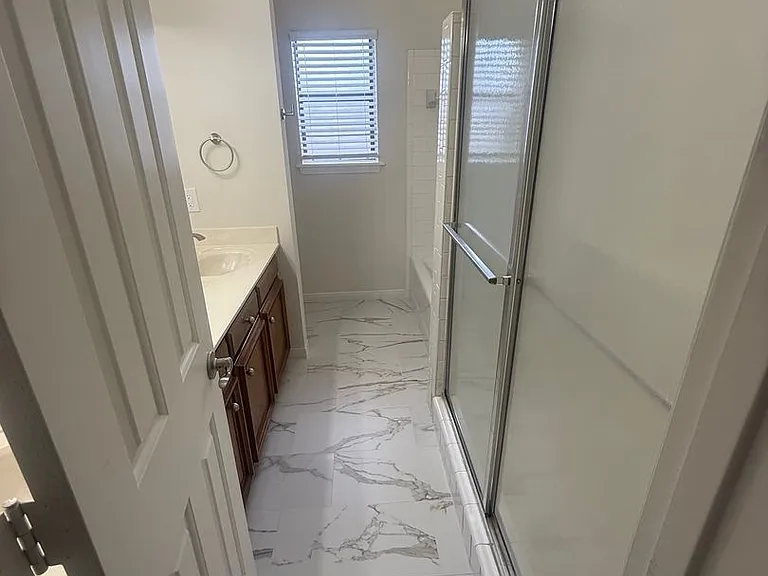 206 Cambridge Rd — Photo 11