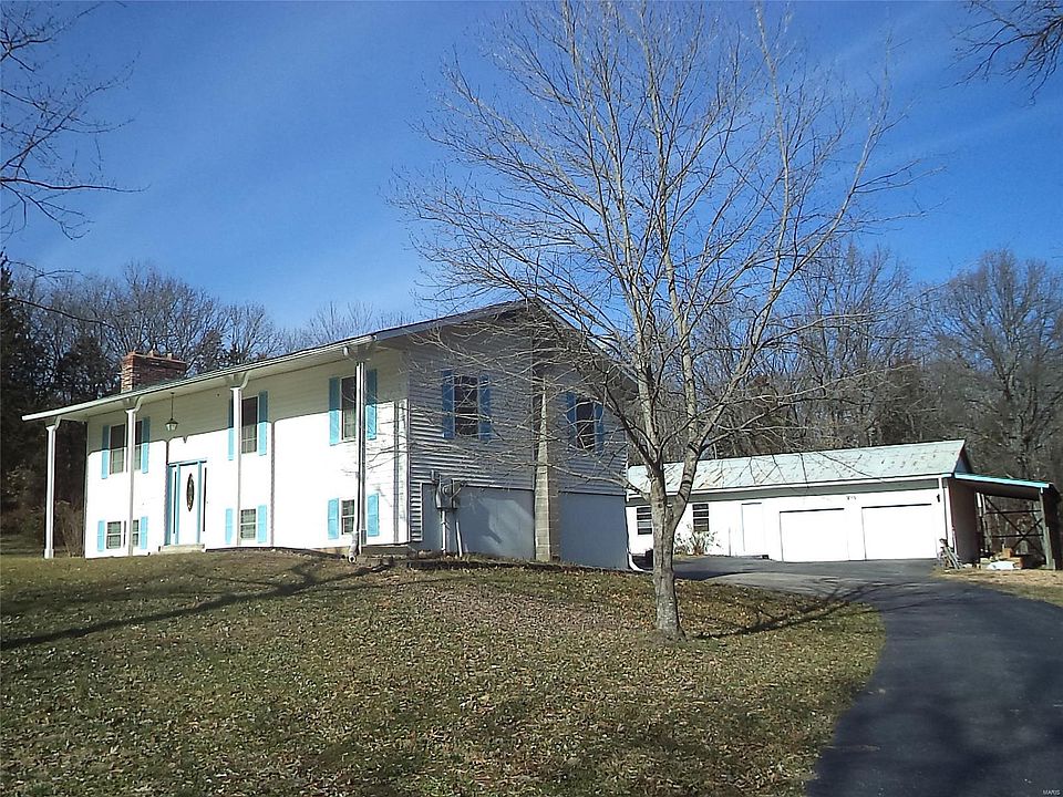 1st image of 945 Redbud Dr