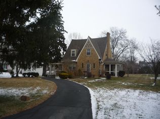 1390 Anderson Ferry Rd, Cincinnati, OH 45238