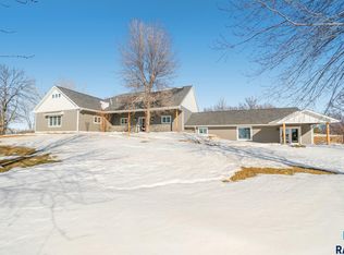 24876 466th Ave, Colton, SD 57018