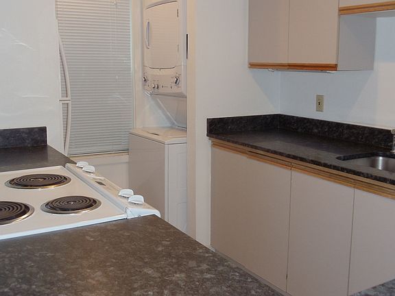 5th image of 220 23rd Ave E #14215718
