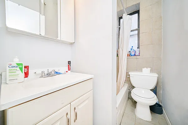 Rented by Living New York | media 22