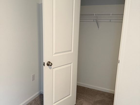 3rd image of 3353 Vesara Dr