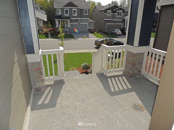 2nd image of 13002 116th Avenue Ct E #115