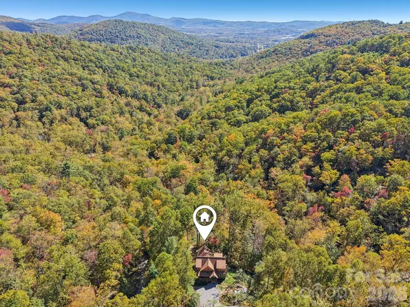 1367 Old Mill Rd, Hendersonville, NC 28792