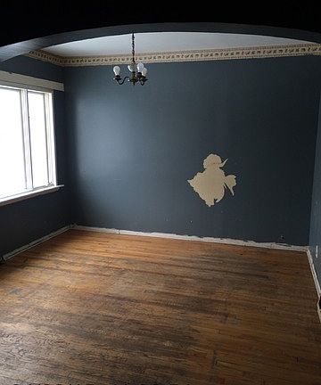 5th image of 2322 N Moody Ave