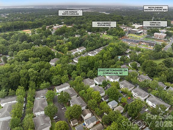 2nd image of 21622 Aftonshire Dr