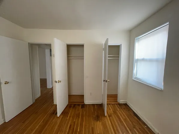 224-65 64th Ave #A, Oakland Gardens, NY 11364