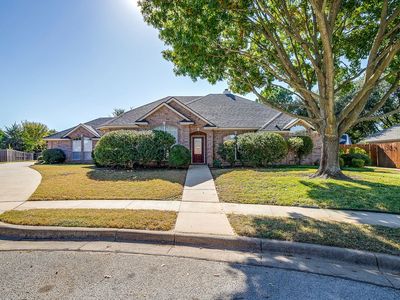 904 Dylan Ct, Burleson, TX, 76028