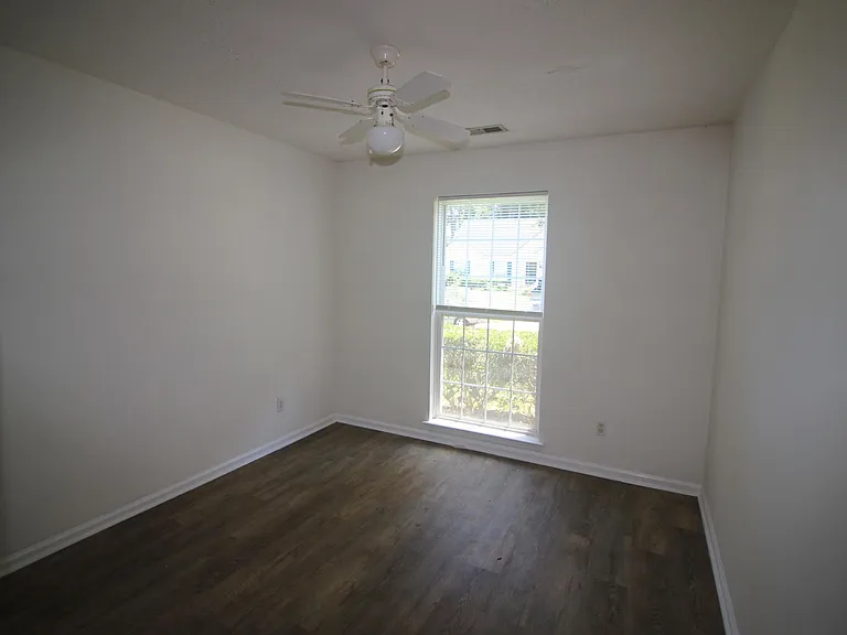 5219 Eagles Landing Dr — Photo 10