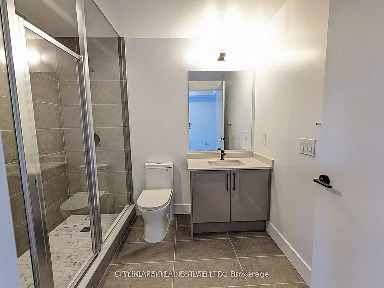 2450 Old Bronte Rd #549 — Photo 10