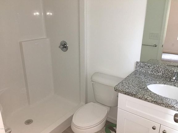 5th image of 12225 SE 84th Ave