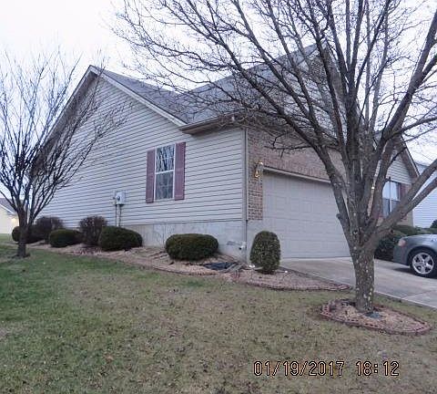 5th image of 211 Holly Ln