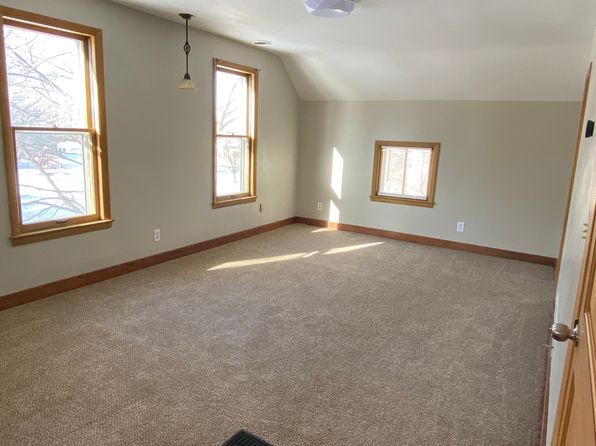 (undisclosed Address)