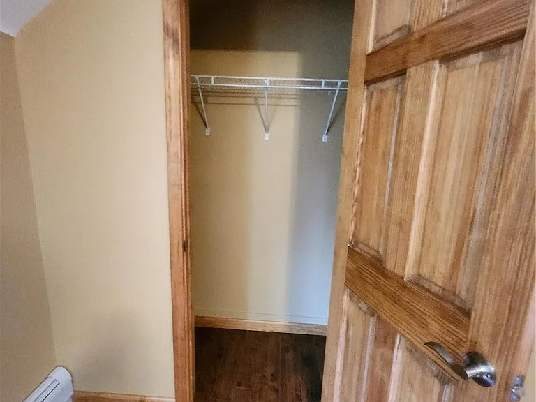 5834 S Transit Rd — Photo 8