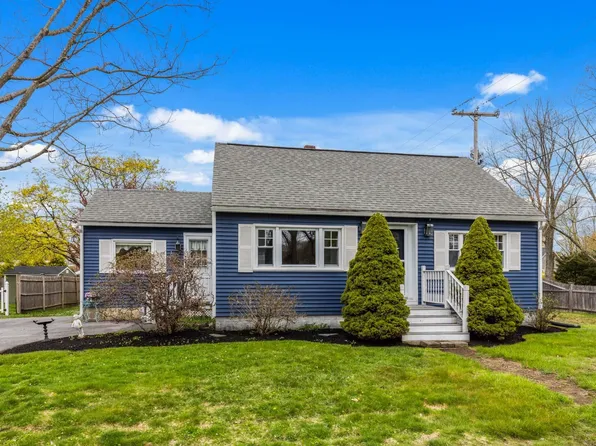 1 Anns Terrace, Hampton, NH 03842
