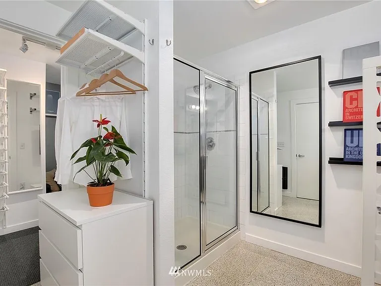 1420 E Pine St #LW5 — Photo 14