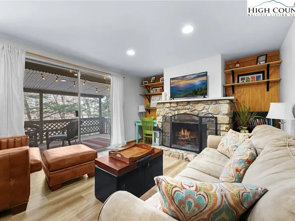 149 Slope View Road #B8, Sugar Mountain, NC 28604