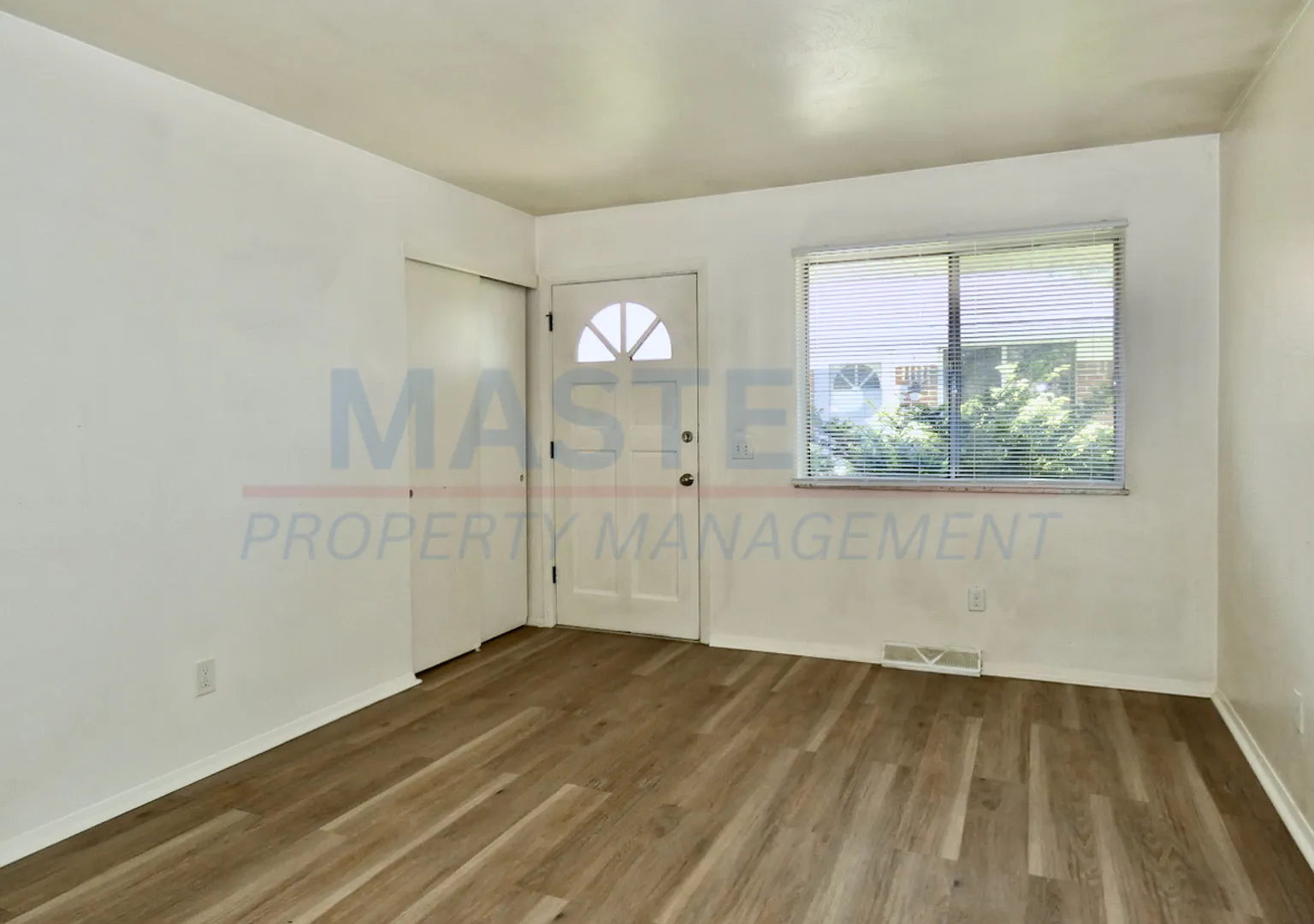 5765 Steffens — Photo 3