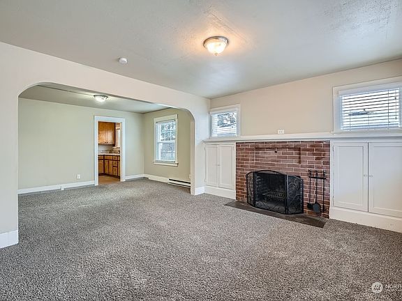4th image of 1605 S Mason Avenue
