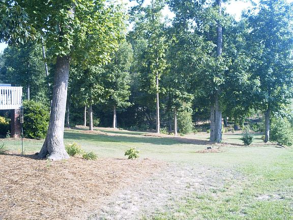 Meticulously Landscaped backyard