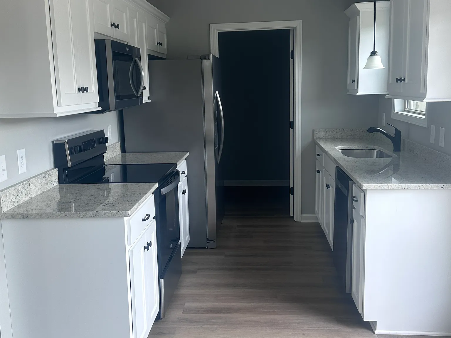 2 bed, $1,850 — Photo 3