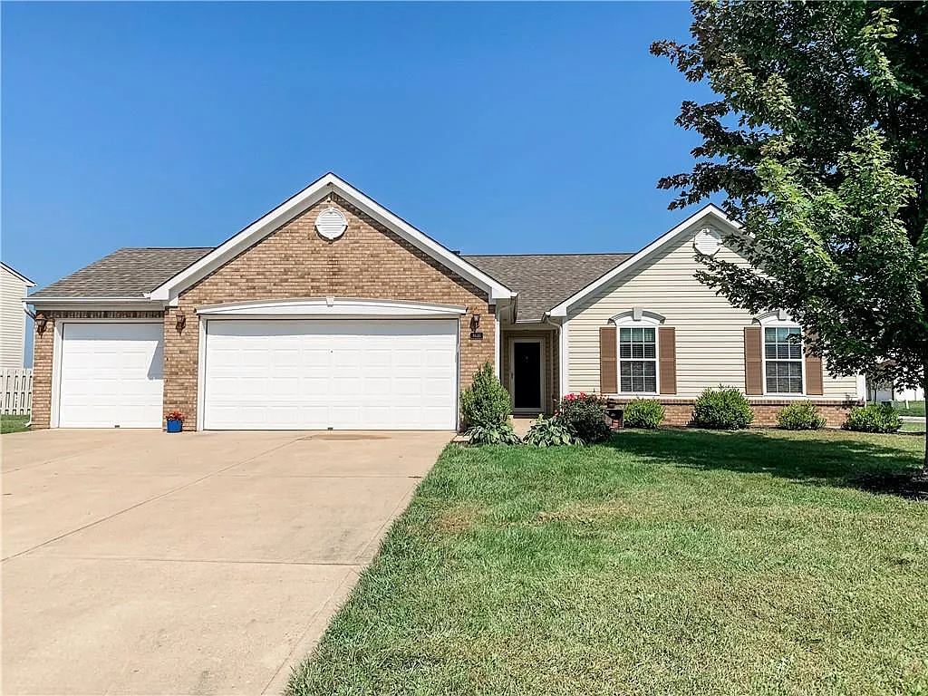 8646 Talisker Dr photo 1