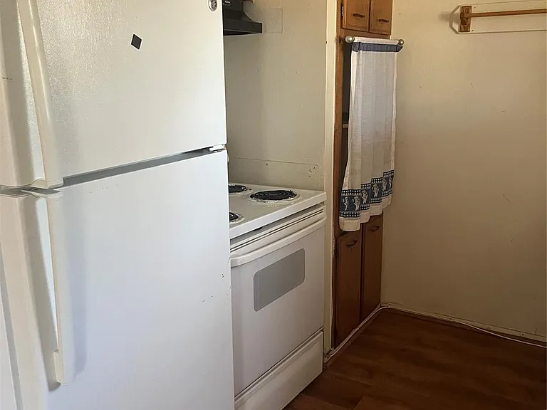 10822 Langdon Ln — Photo 8