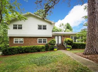 1200 Brockton Ln, Charlotte, NC 28226