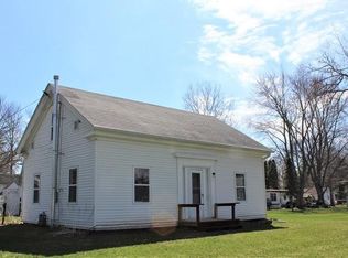 609 Emery St, Prophetstown, IL 61277