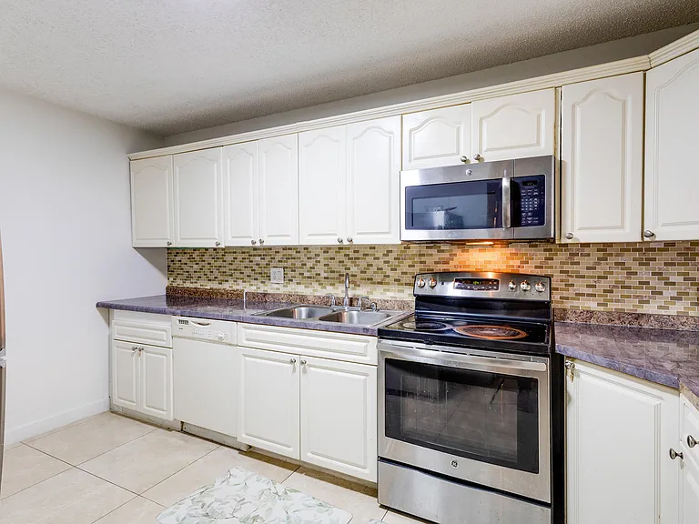 4245 S Landar Dr #4245 — Photo 10