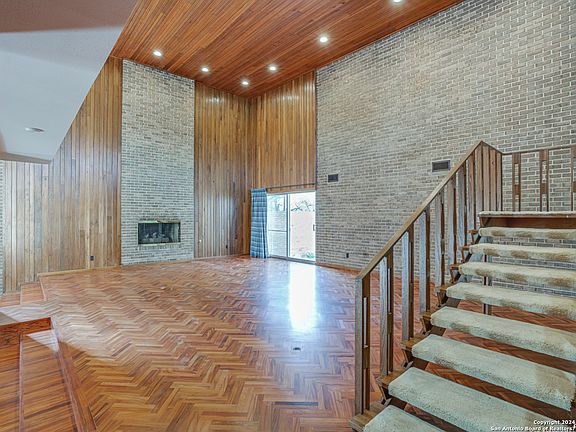 5th image of 3203 CANDLEWOOD LN