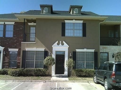 1st image of 126 Forest Dr #126