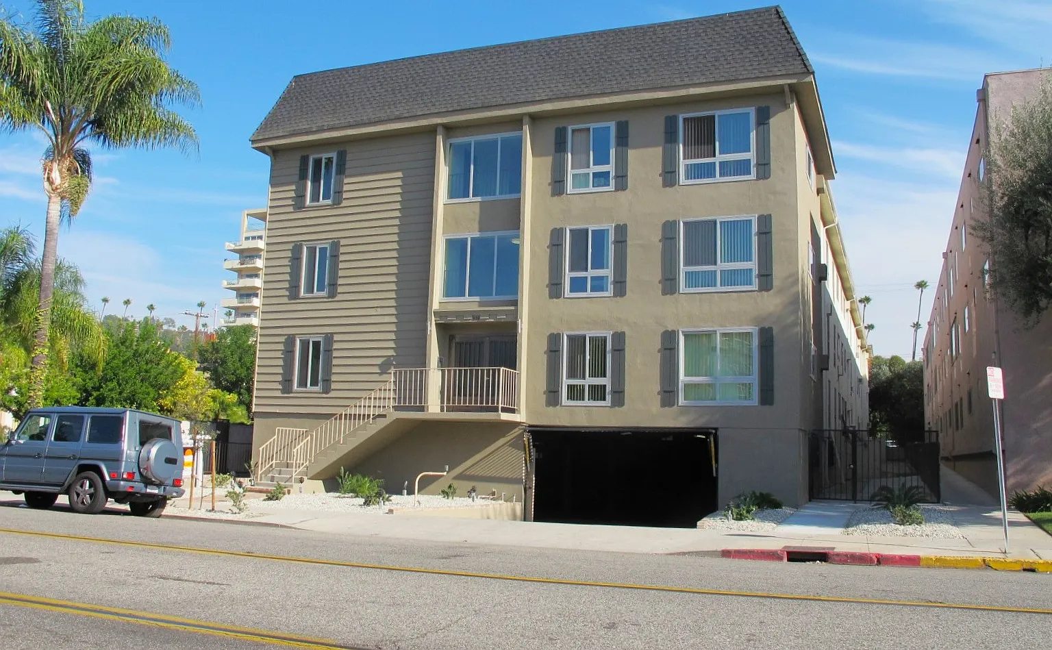 1136 N. Central Ave — Photo 1