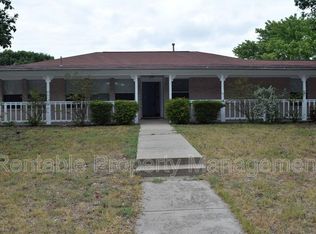 2124 Rolling Creek Run, Fort Worth, TX 76108