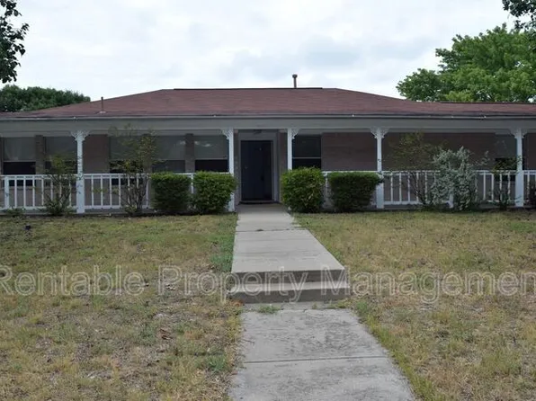 2124 Rolling Creek Run, Fort Worth, TX 76108
