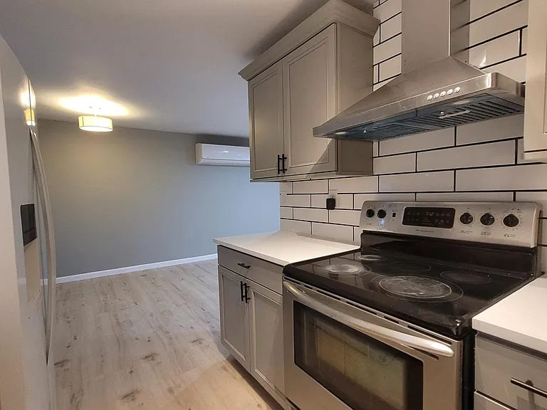 503 S Hawthorne Dr — Photo 5
