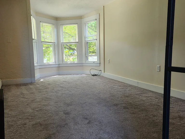 624 S Main St #3C — Photo 29