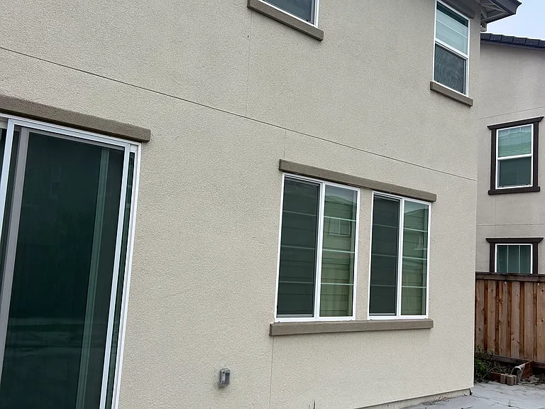 639 Rosedale Way — Photo 10