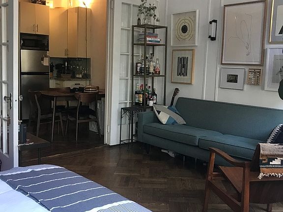 4th image of 356 W 20th St APT 2A